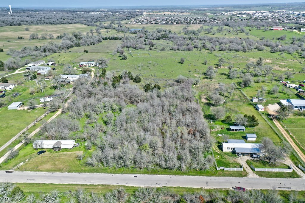 main property photo 11