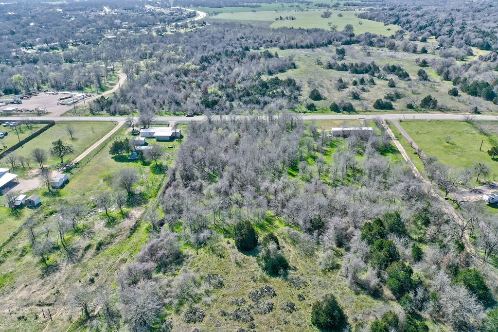 main property photo 25