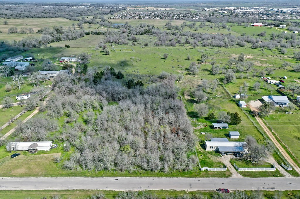 main property photo 27