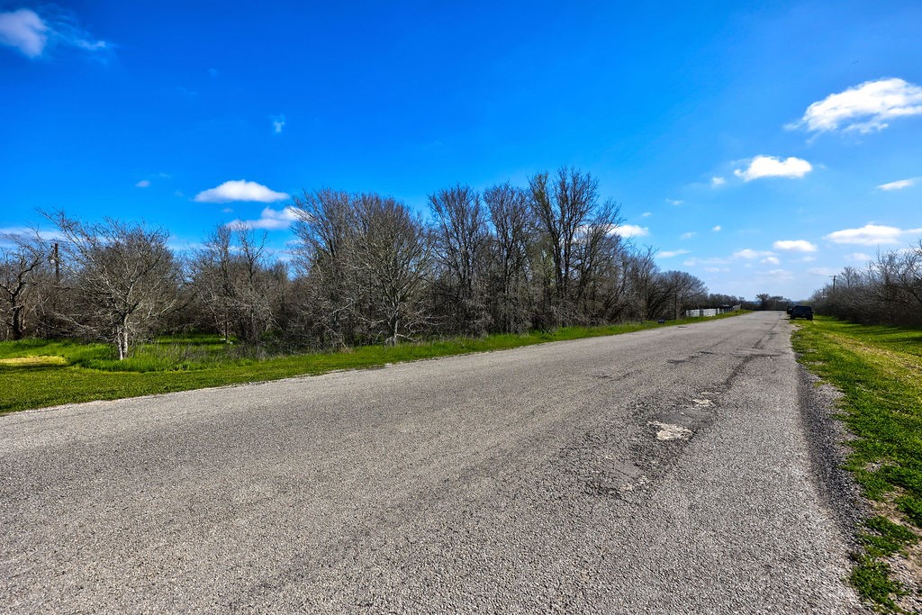 main property photo 35