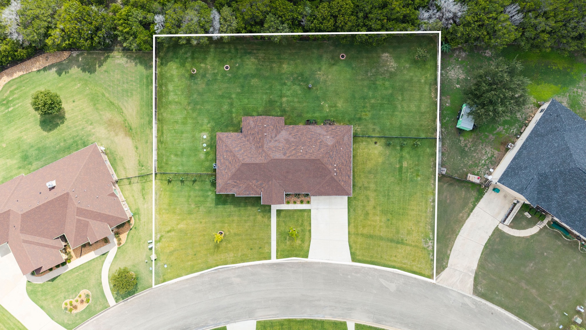 main property photo 38