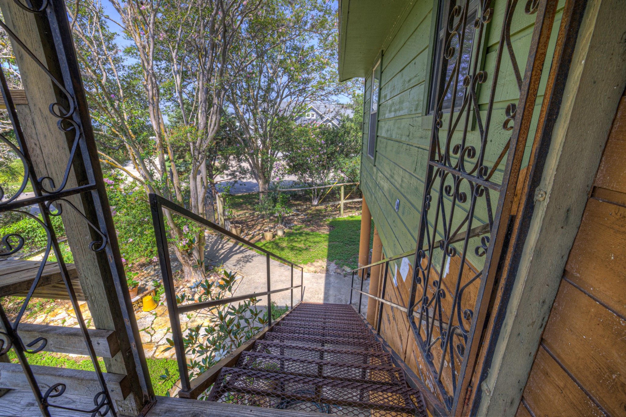 main property photo 35