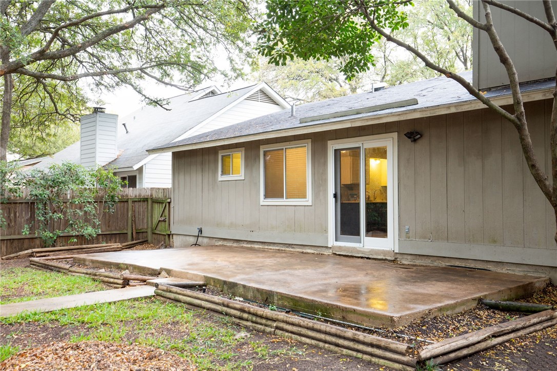 main property photo 23