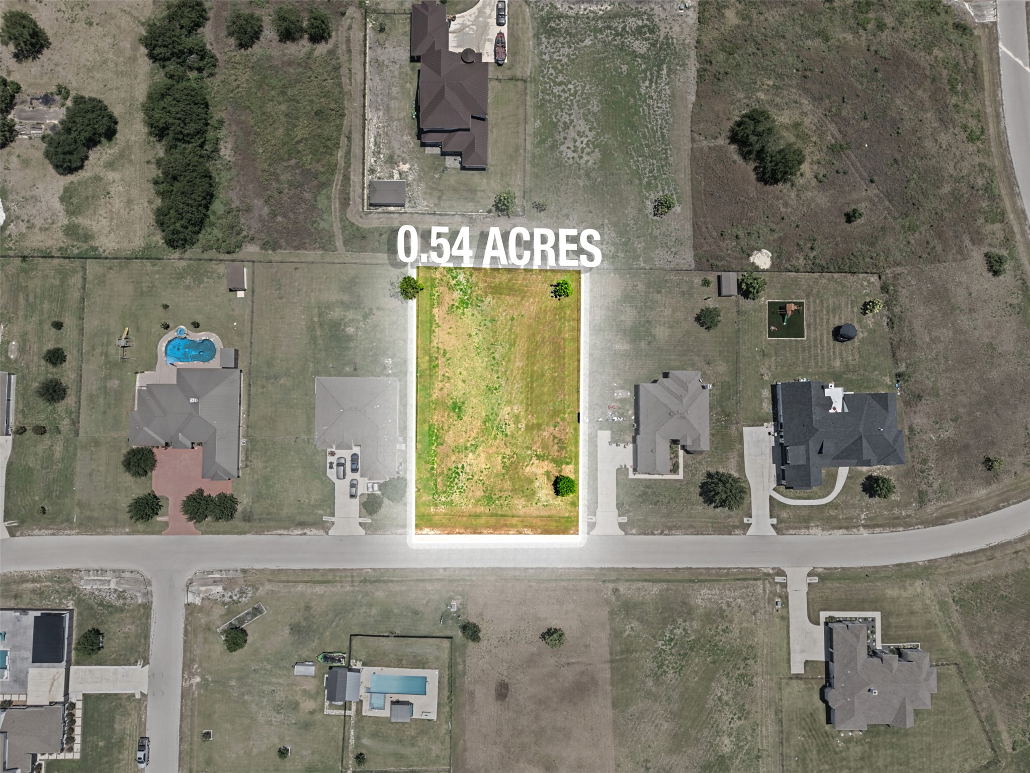 main property photo 9