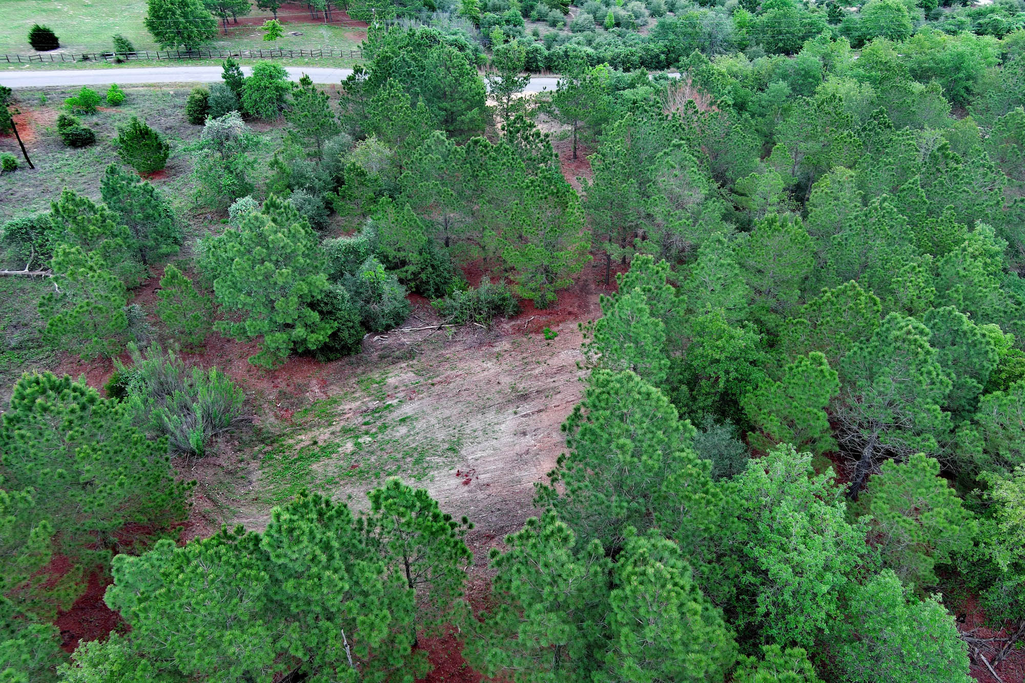 main property photo 16