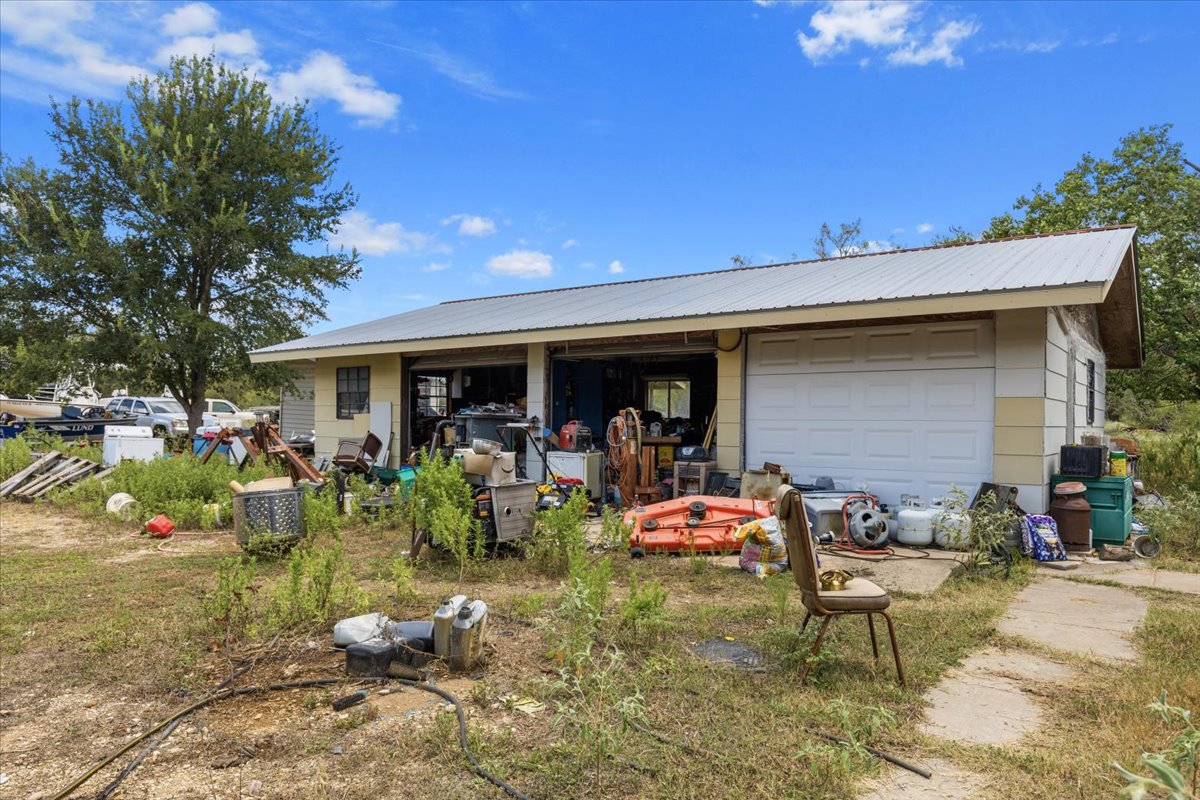 main property photo 23