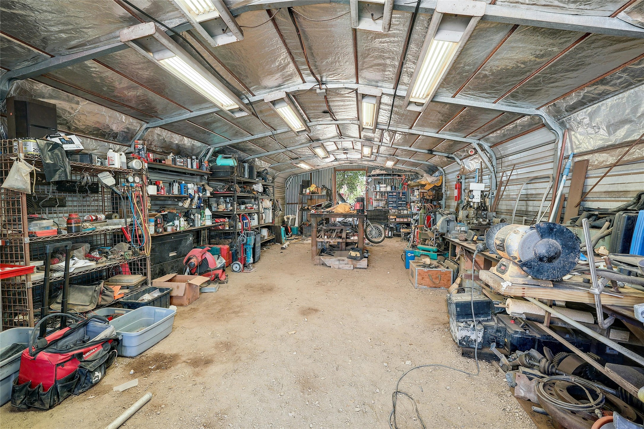 main property photo 18