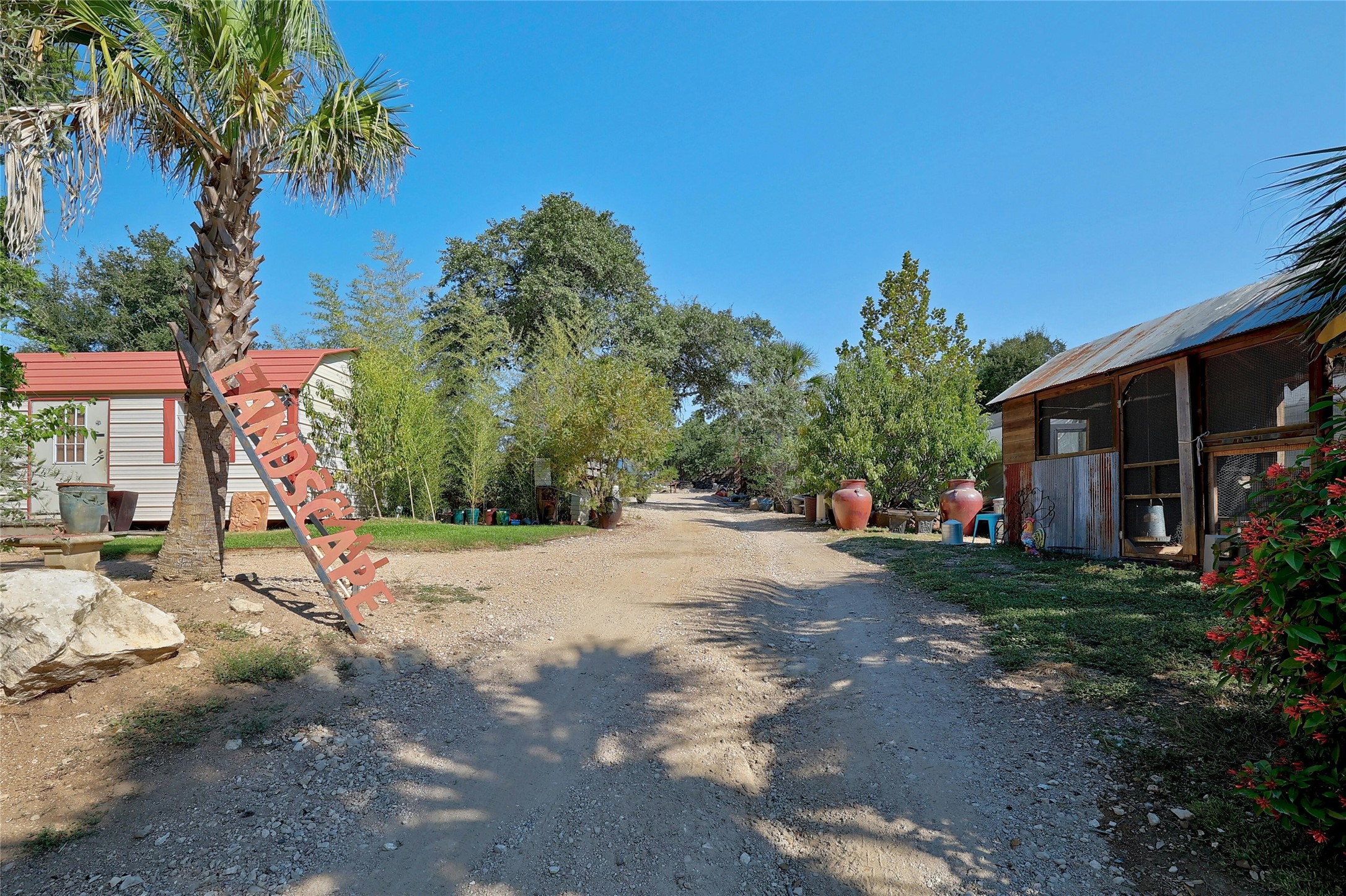 main property photo 24