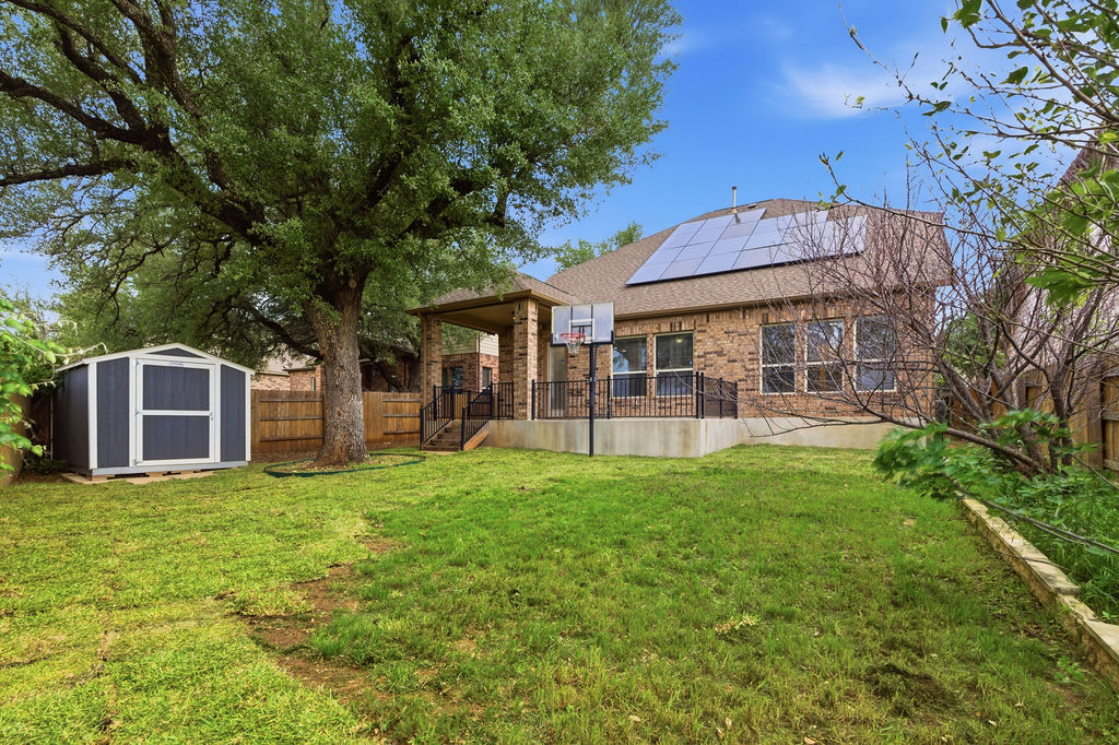 main property photo 37