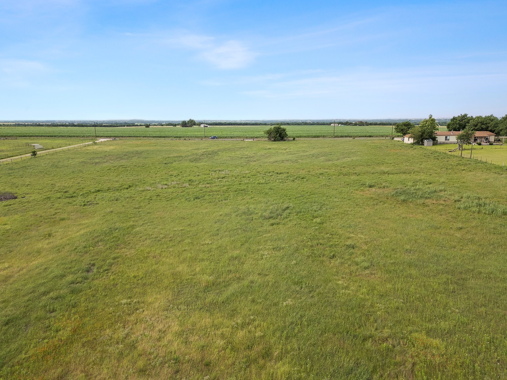 main property photo 13