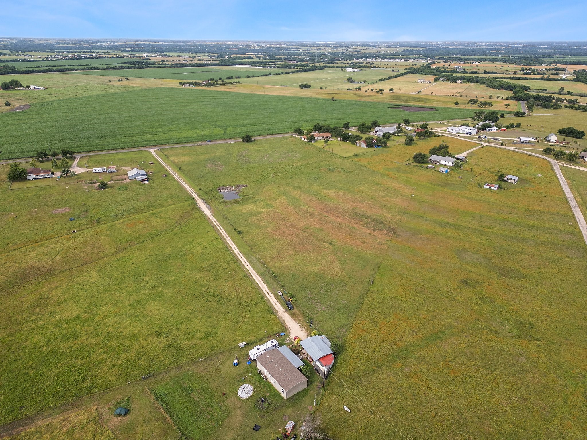 main property photo 7