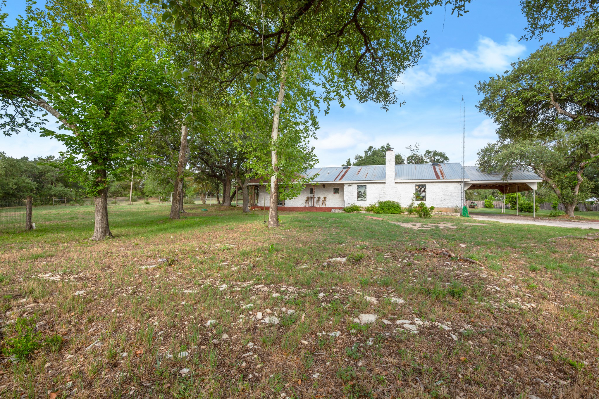 main property photo 22