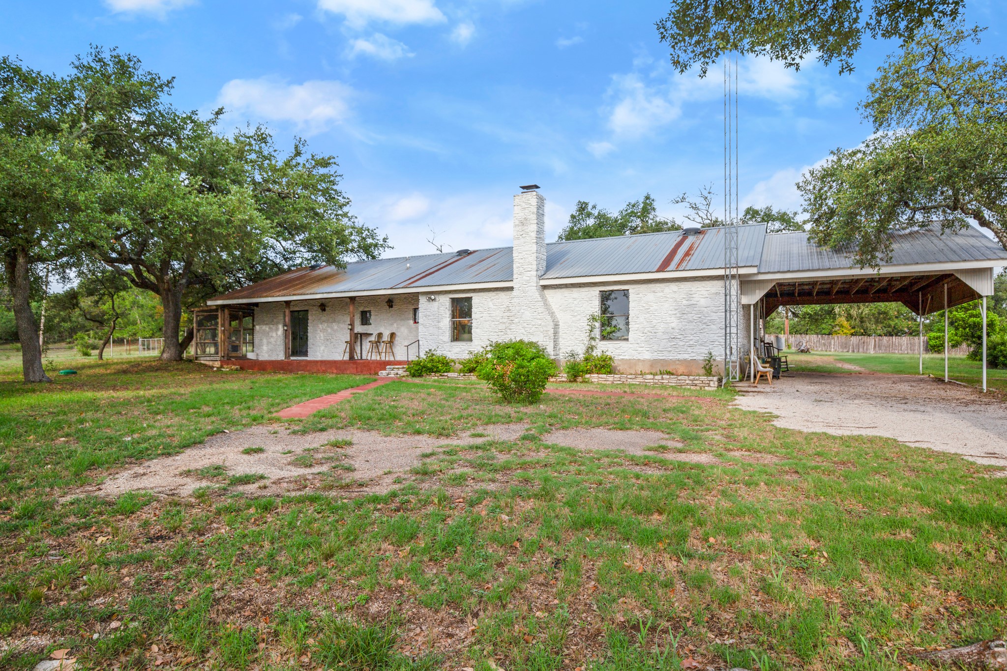 main property photo 23