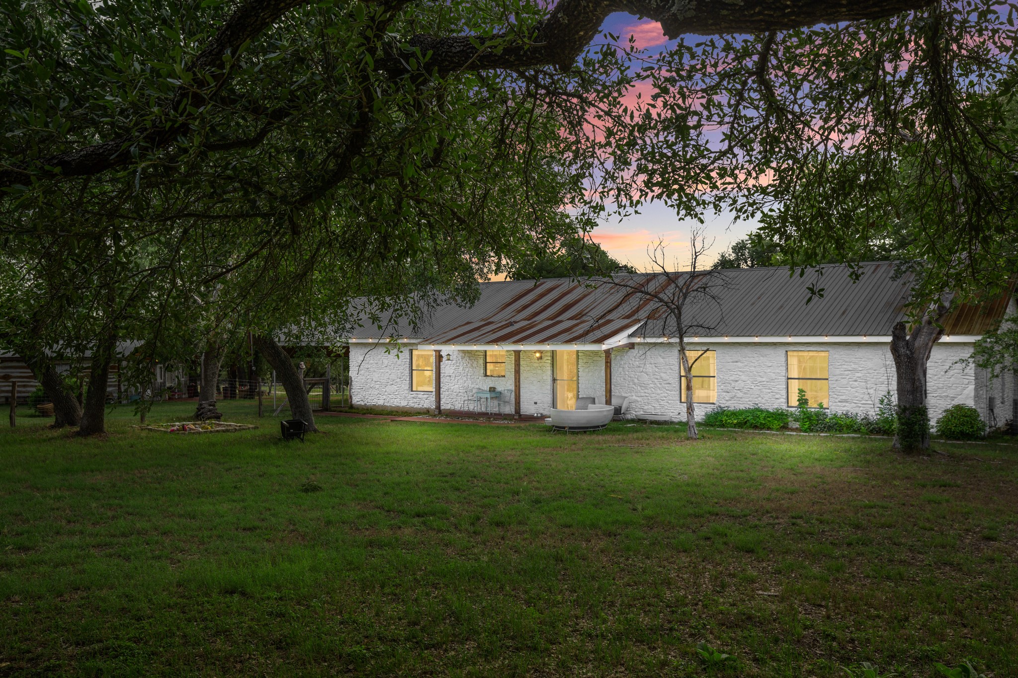main property photo 30