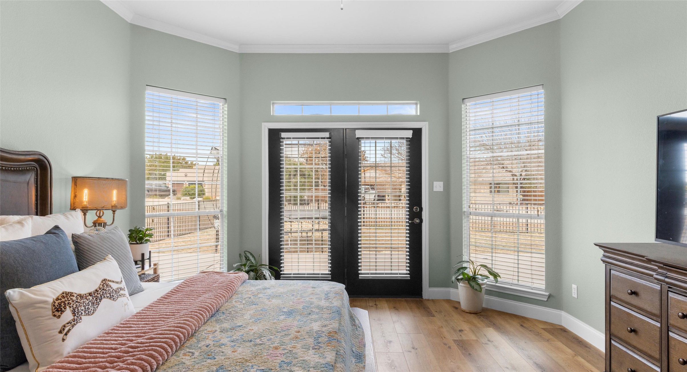 main property photo 21