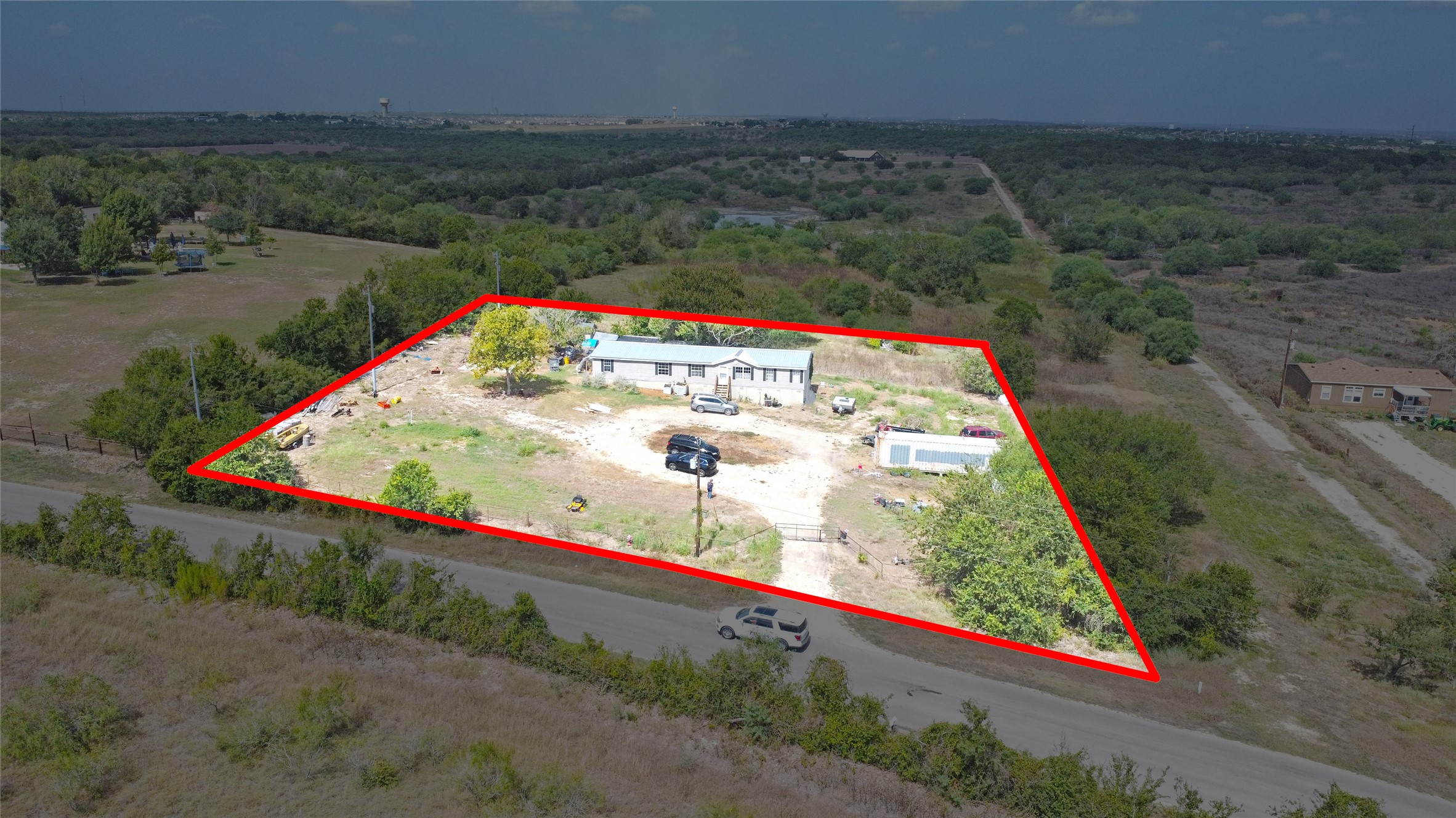 main property photo 36