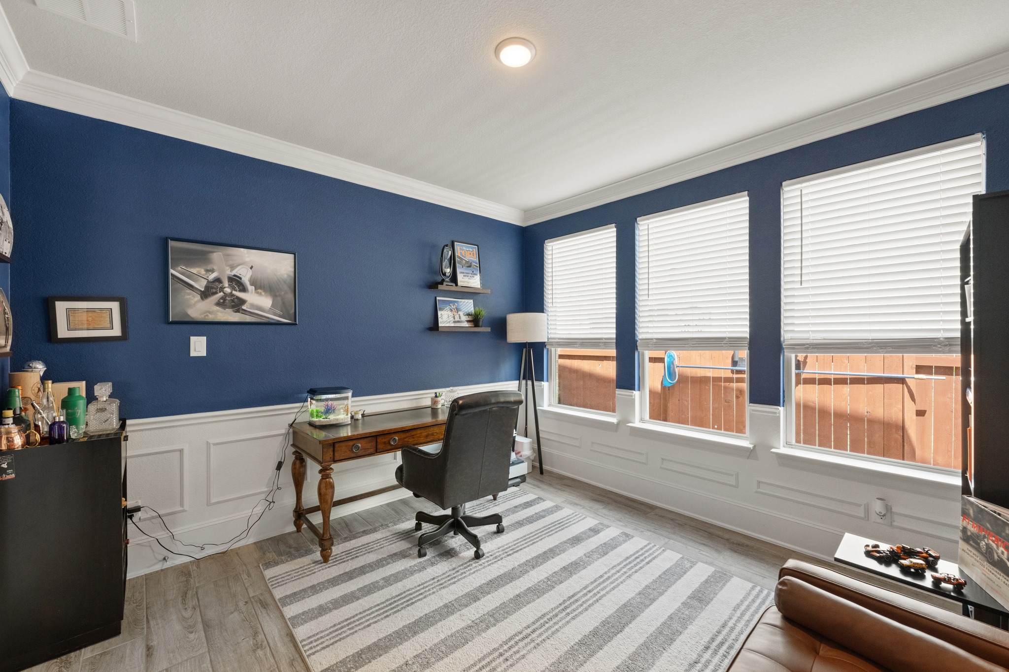 main property photo 20