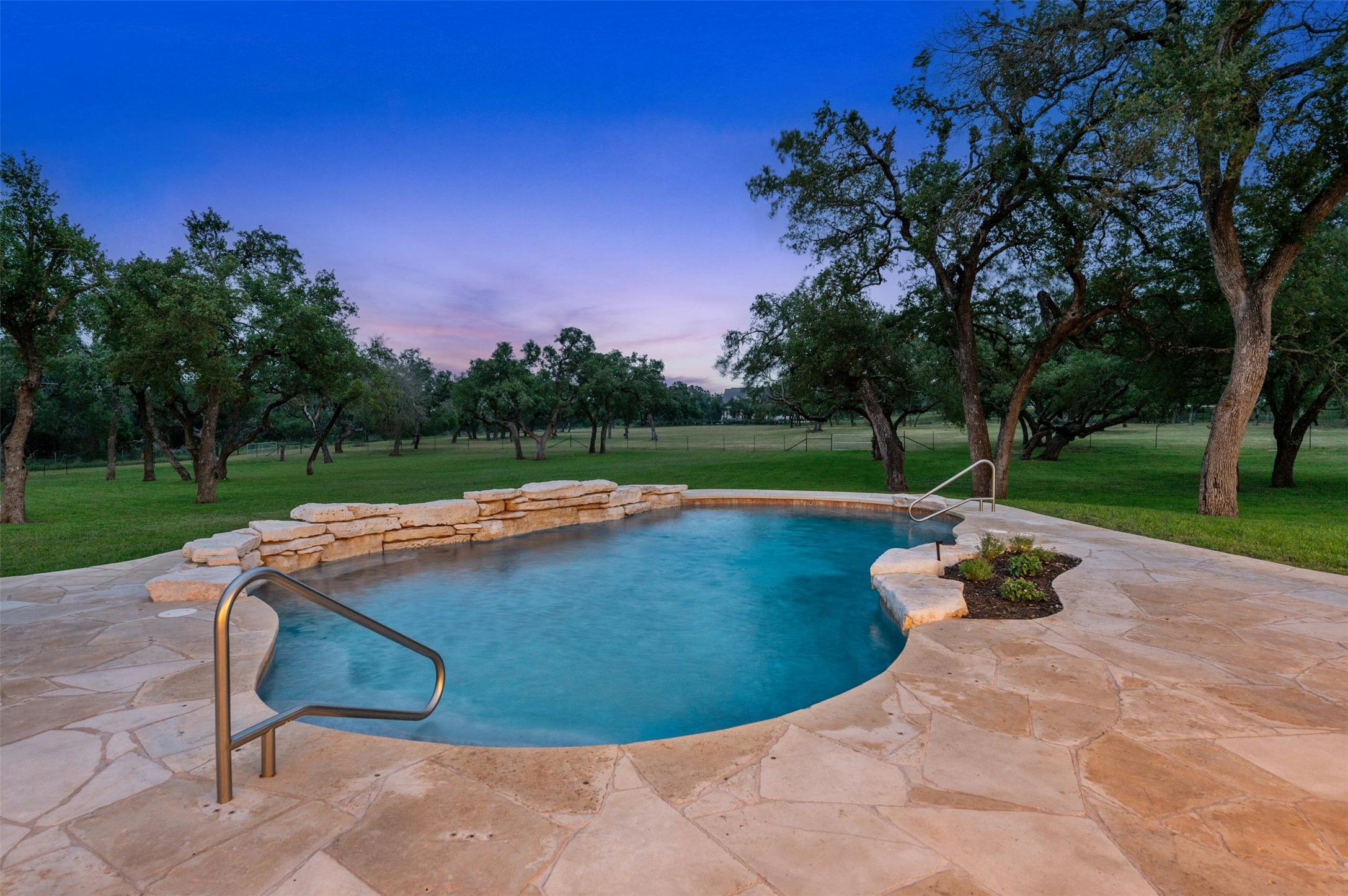 main property photo 39