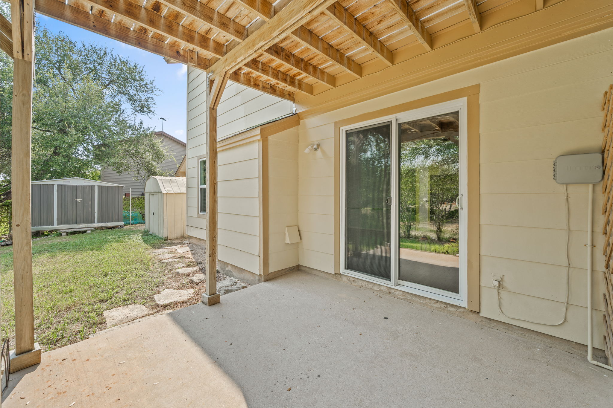 main property photo 26
