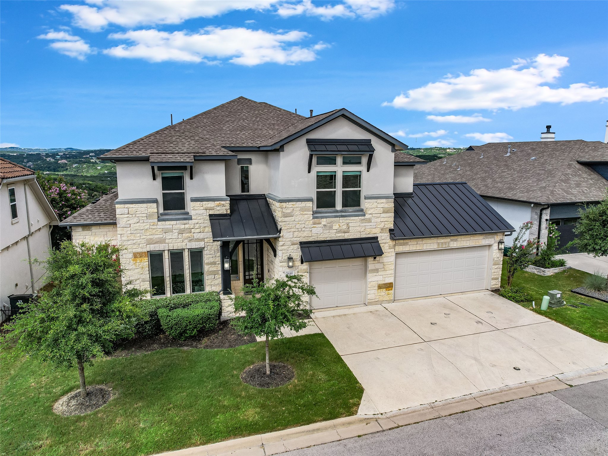 main property photo 25