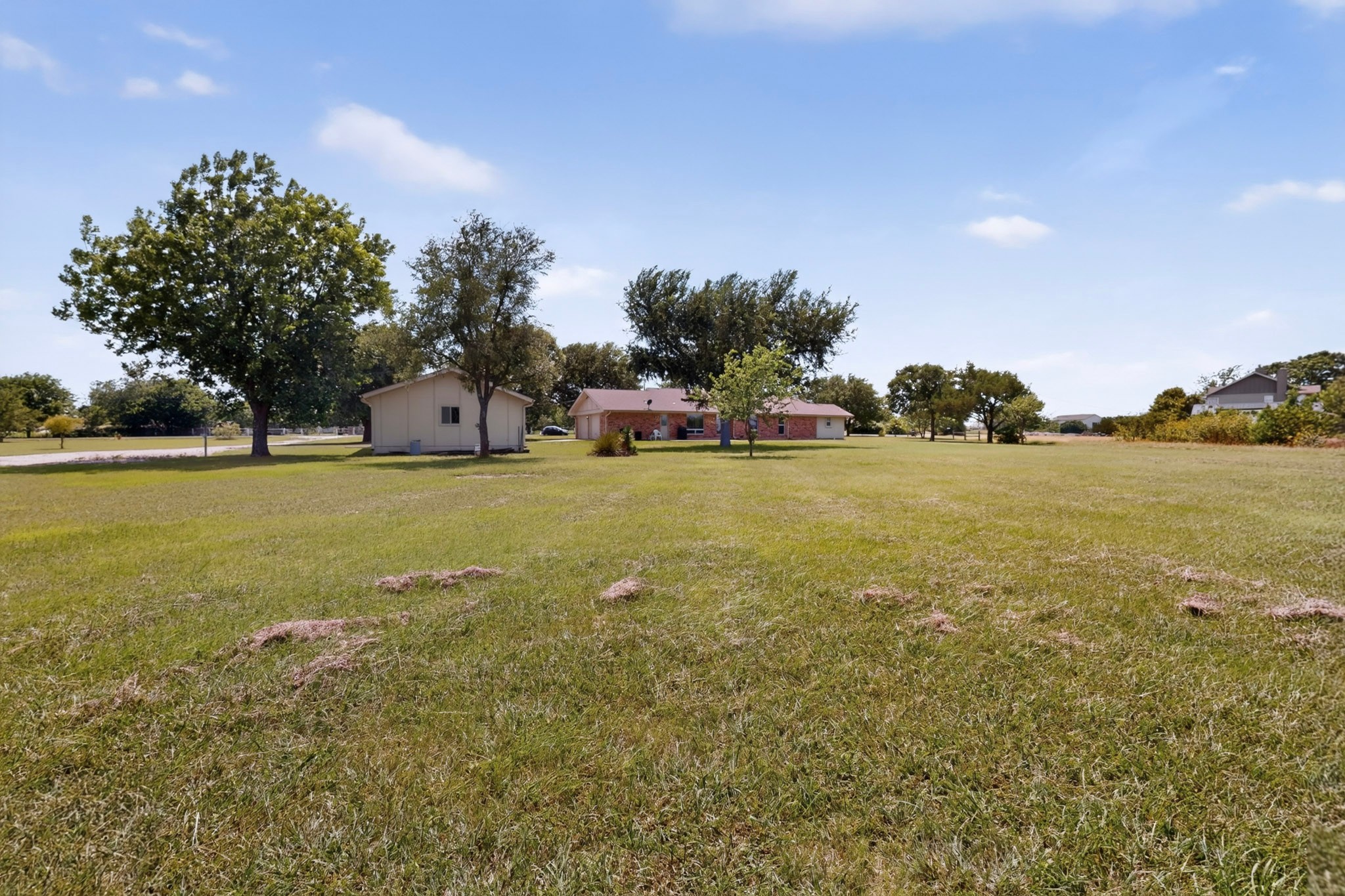 main property photo 36