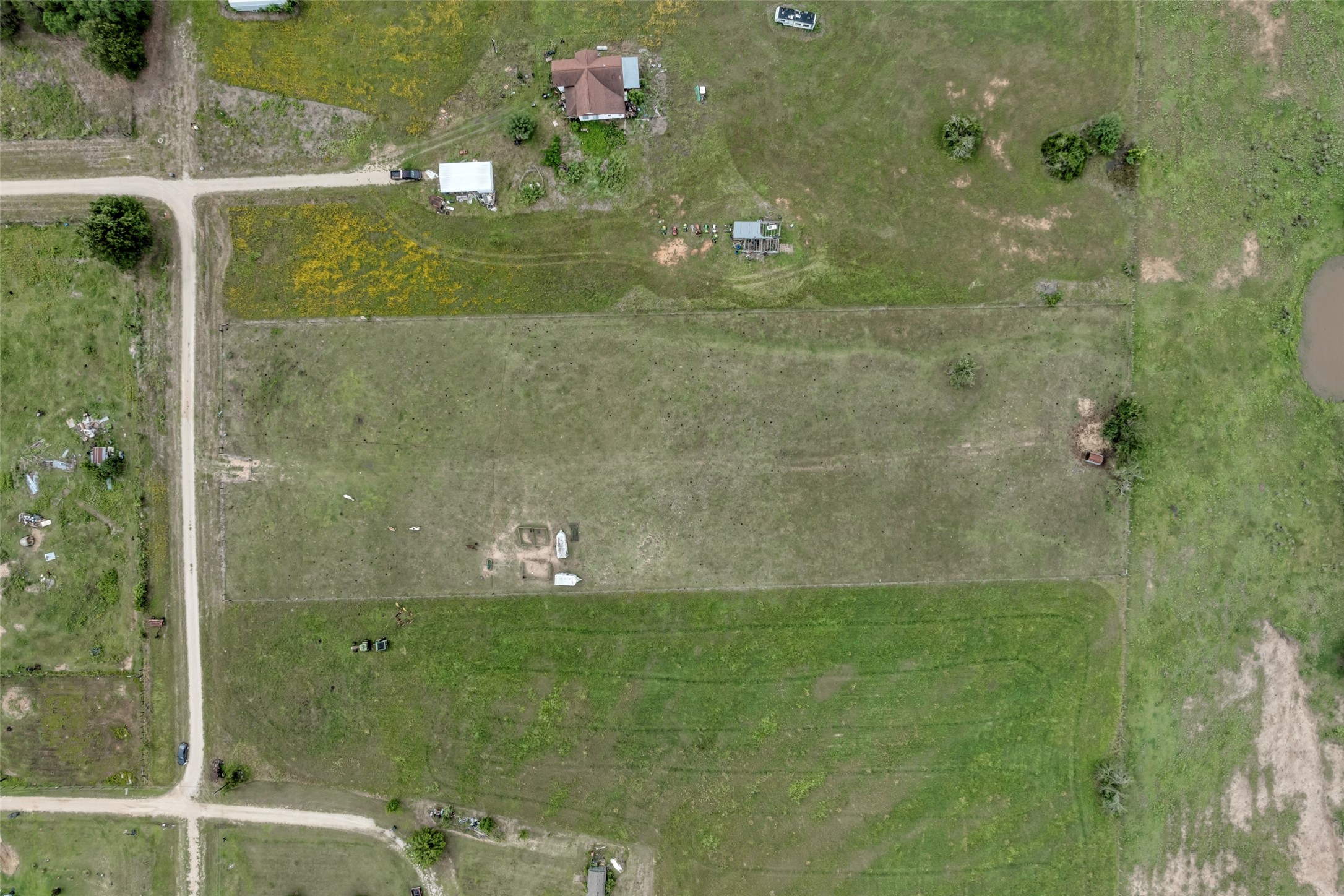 main property photo 13