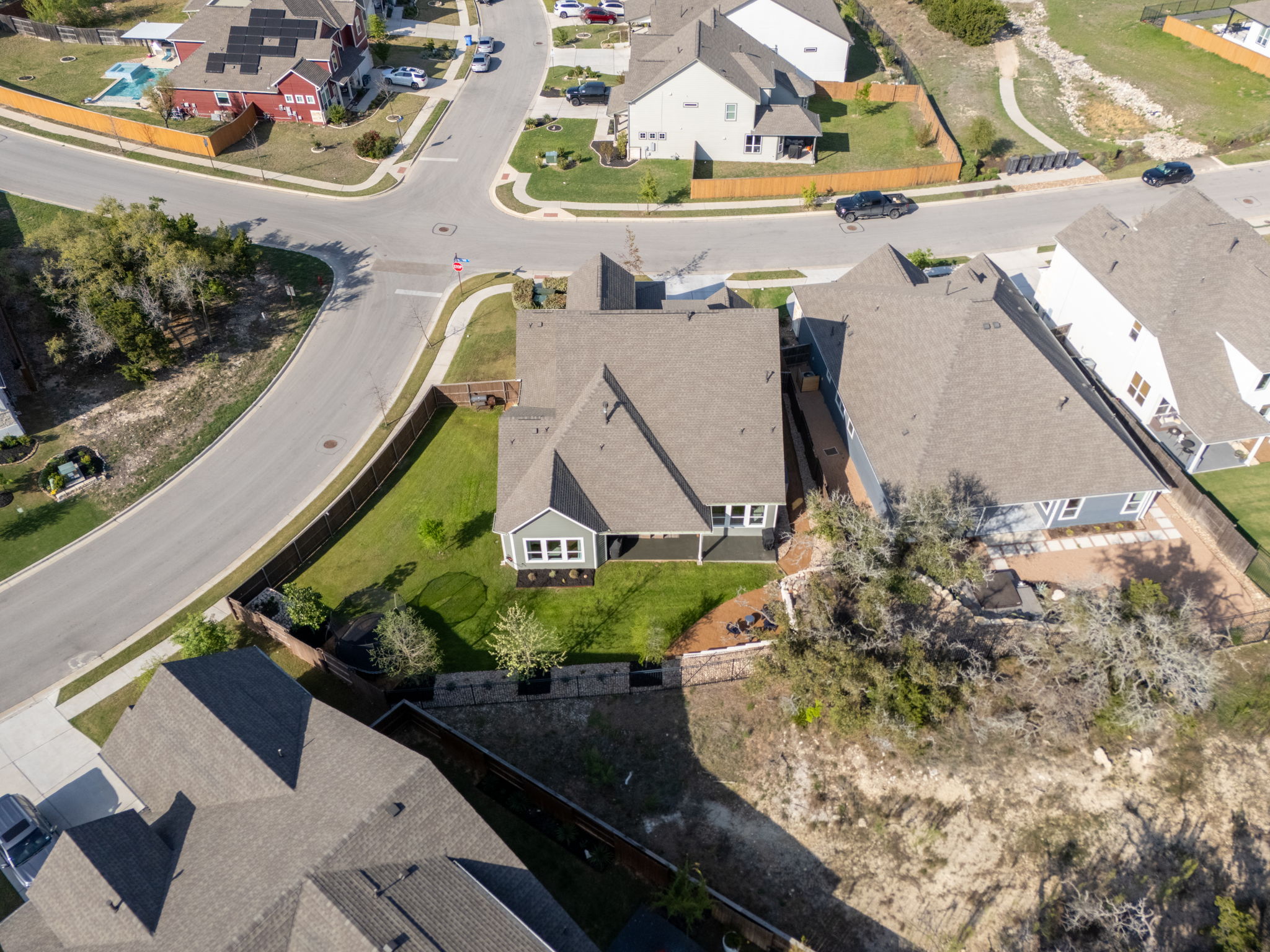 main property photo 20