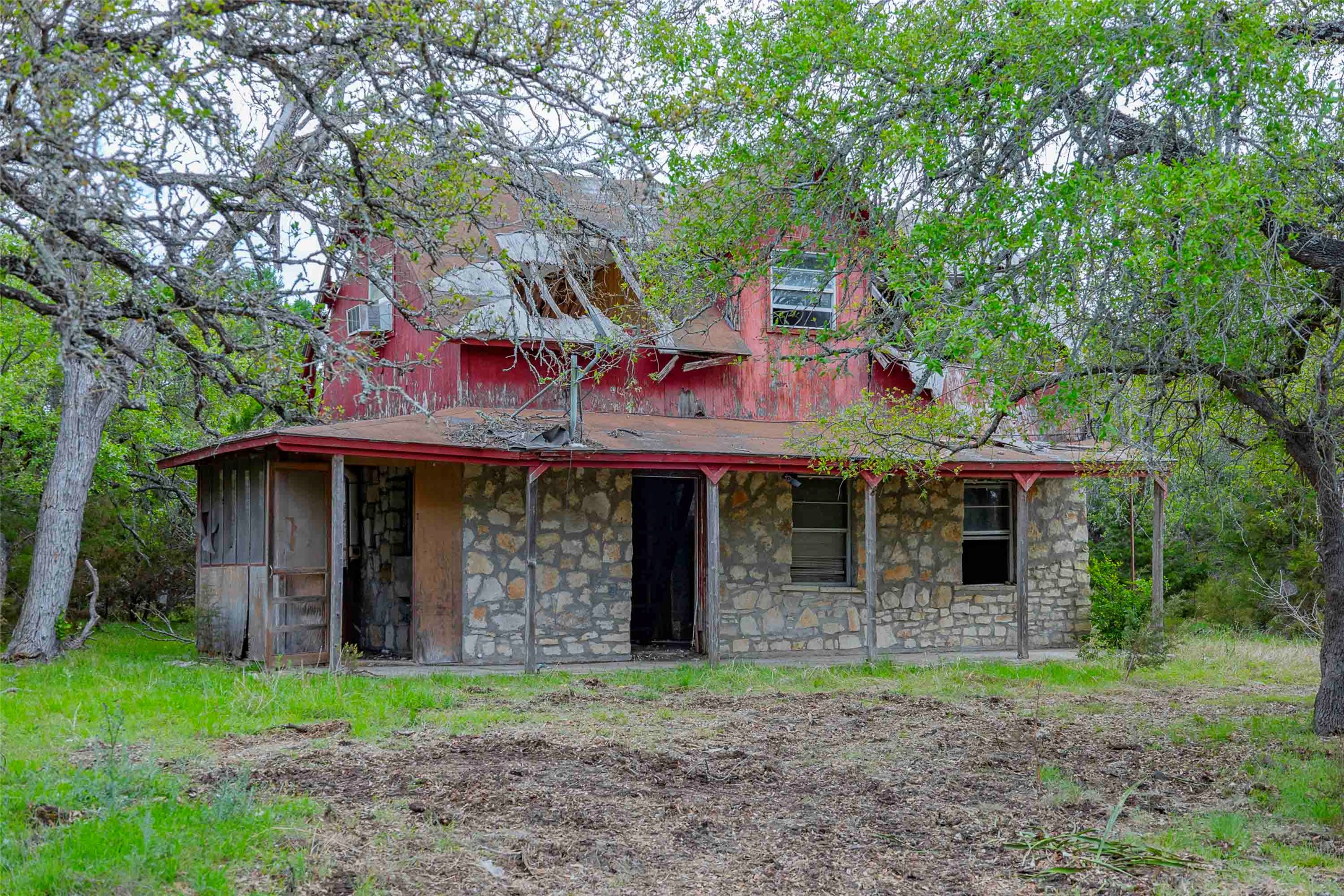 main property photo 20