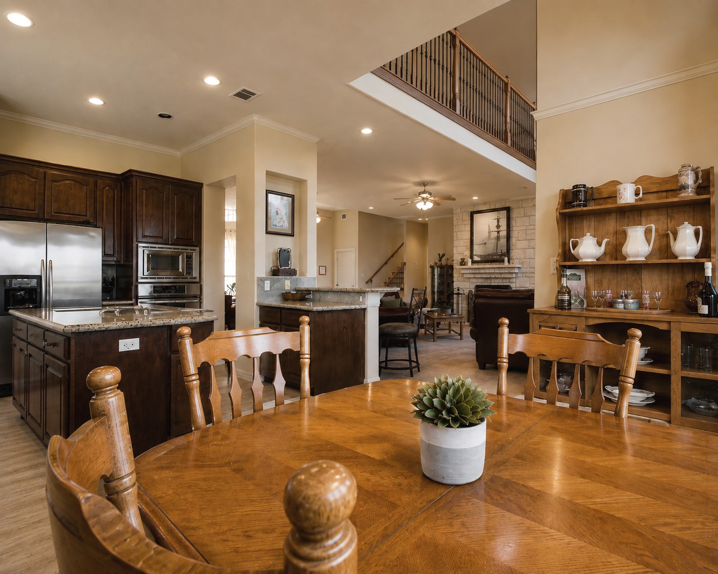 main property photo 18
