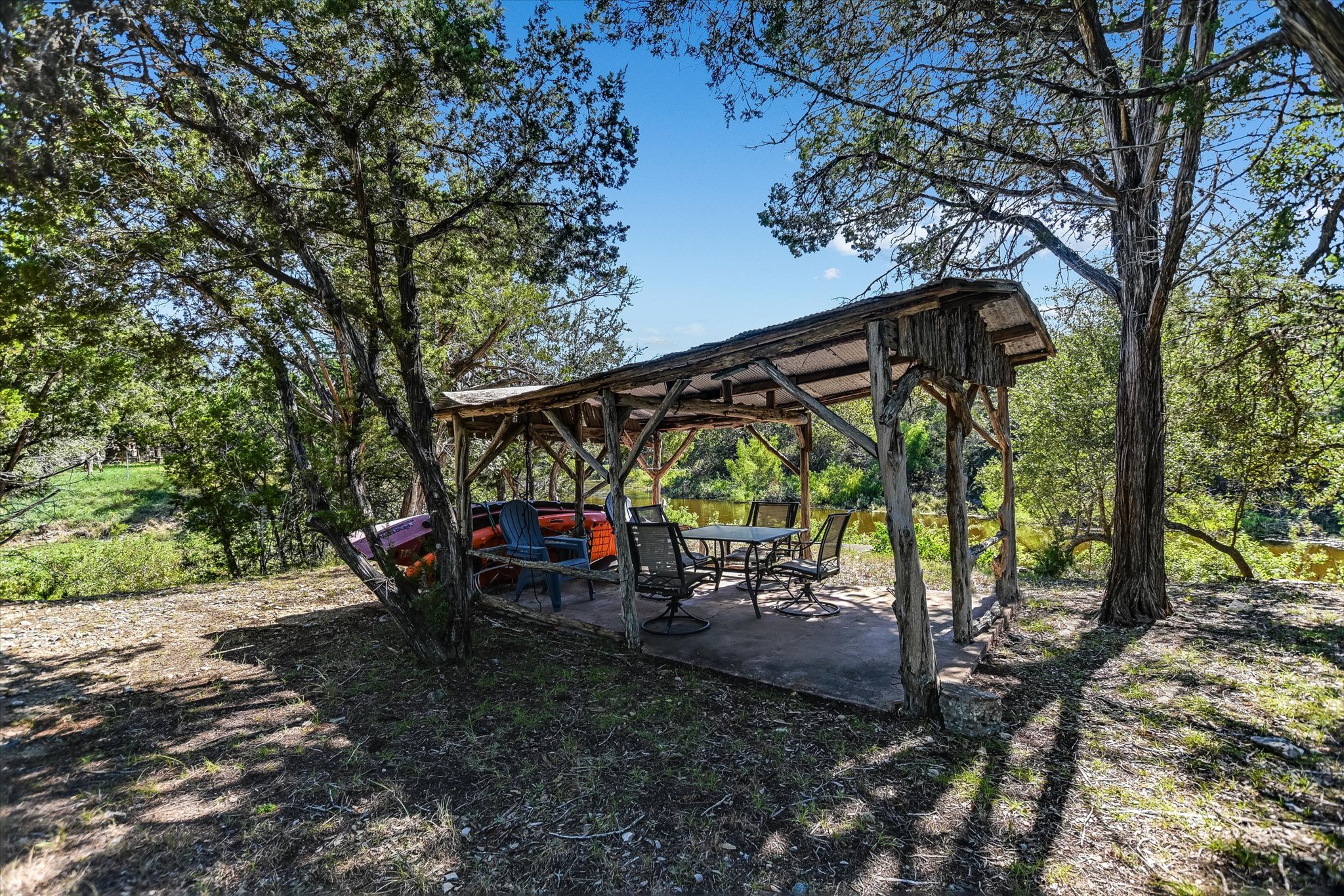 main property photo 21