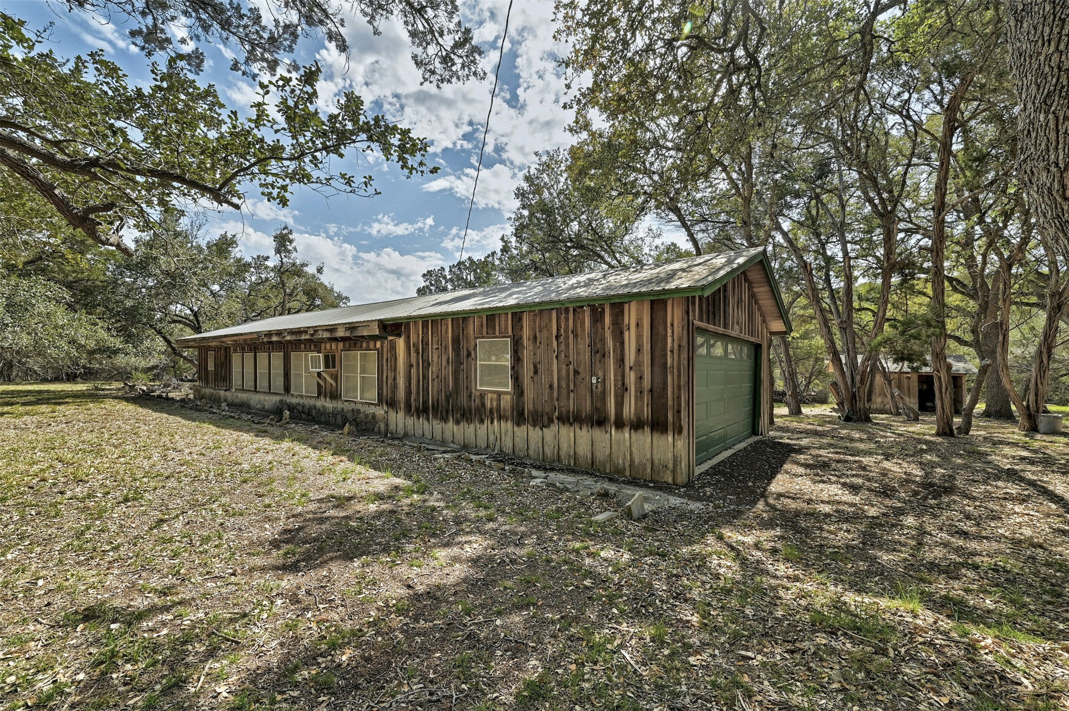 main property photo 7