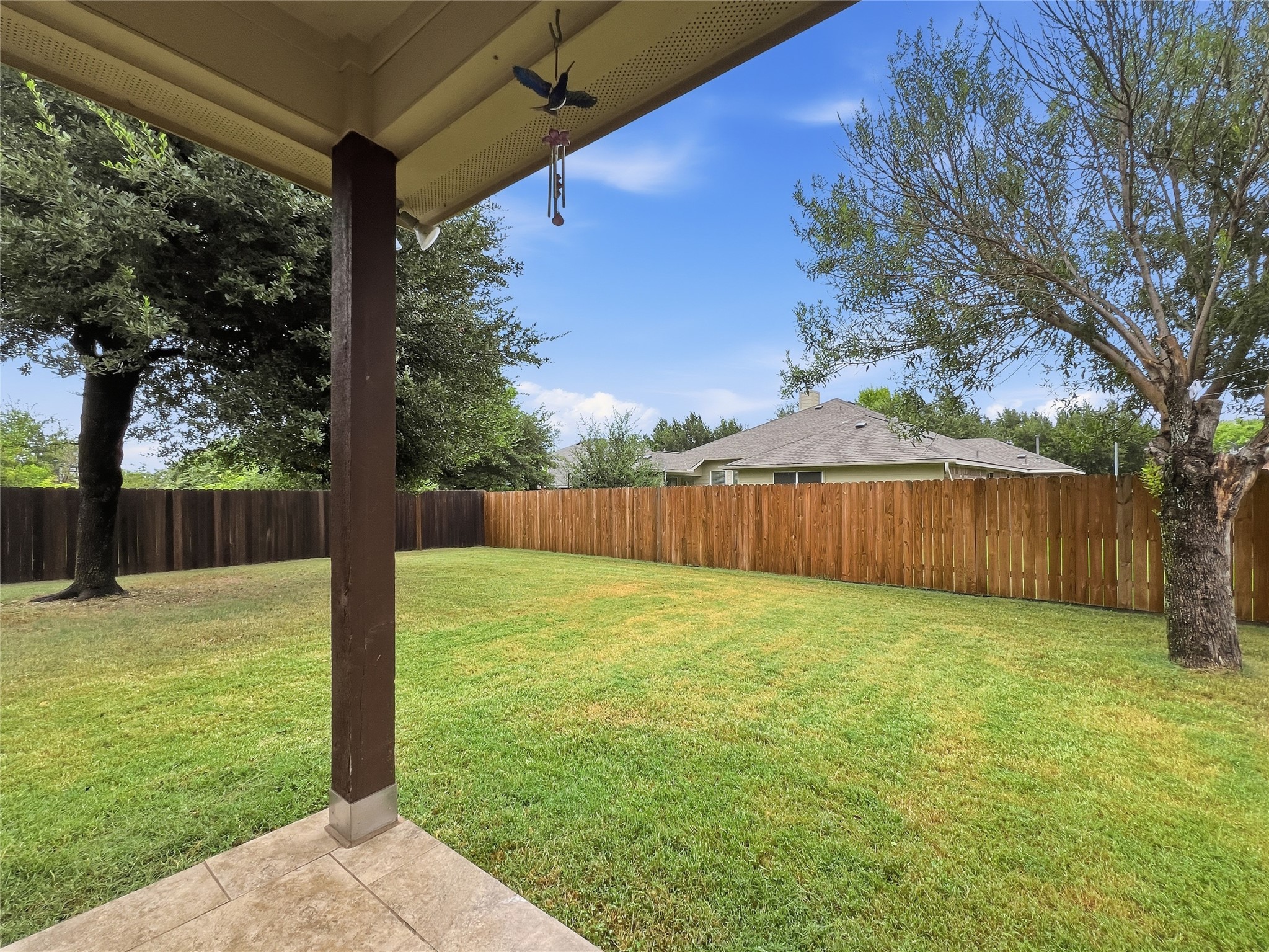main property photo 25