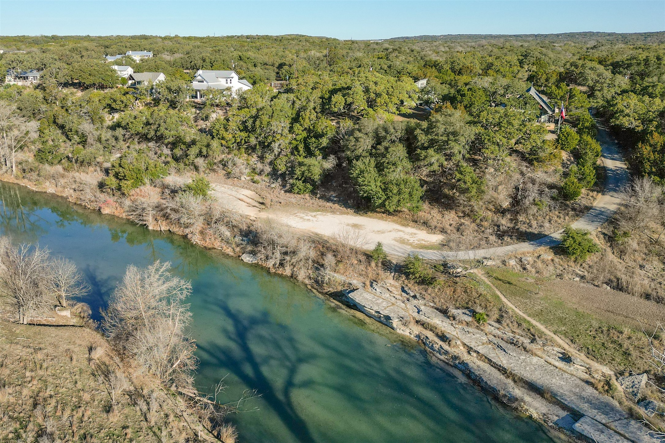 main property photo 9