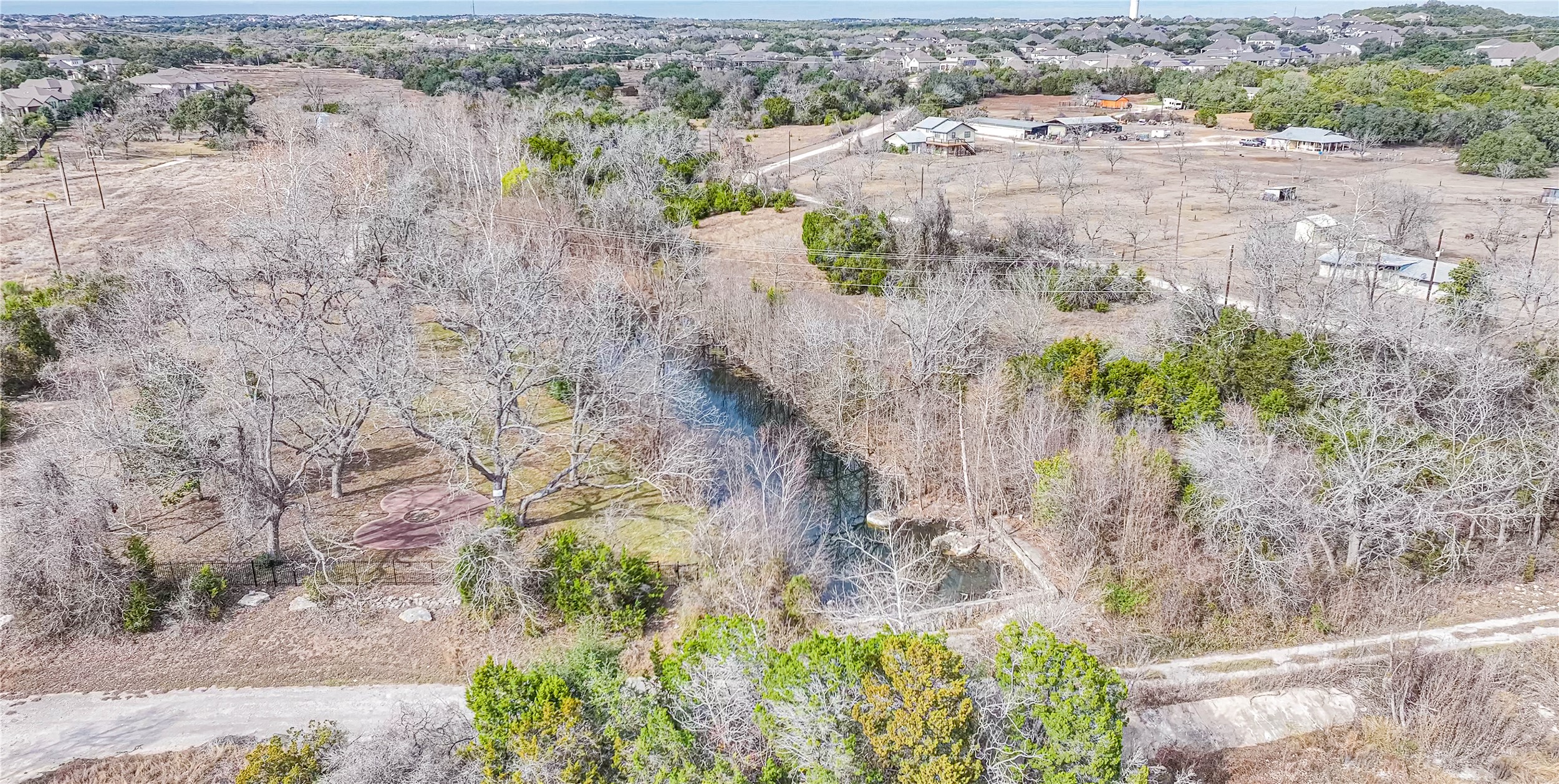 main property photo 10
