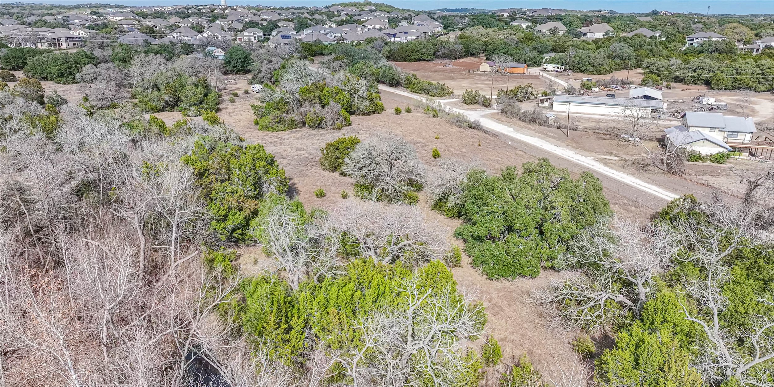 main property photo 11