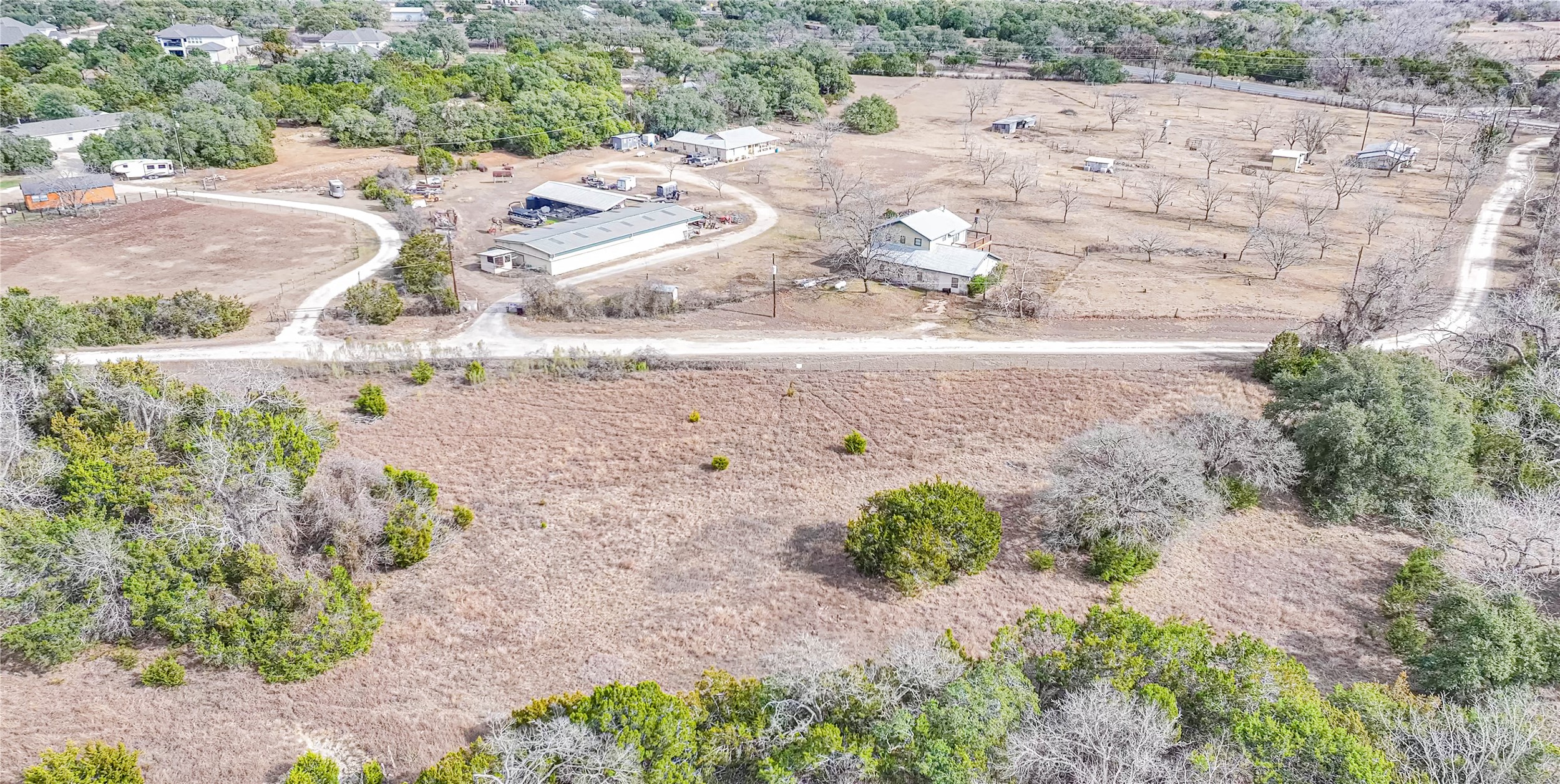 main property photo 13