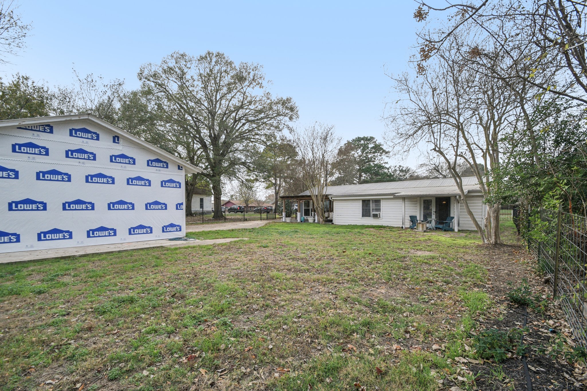 main property photo 26