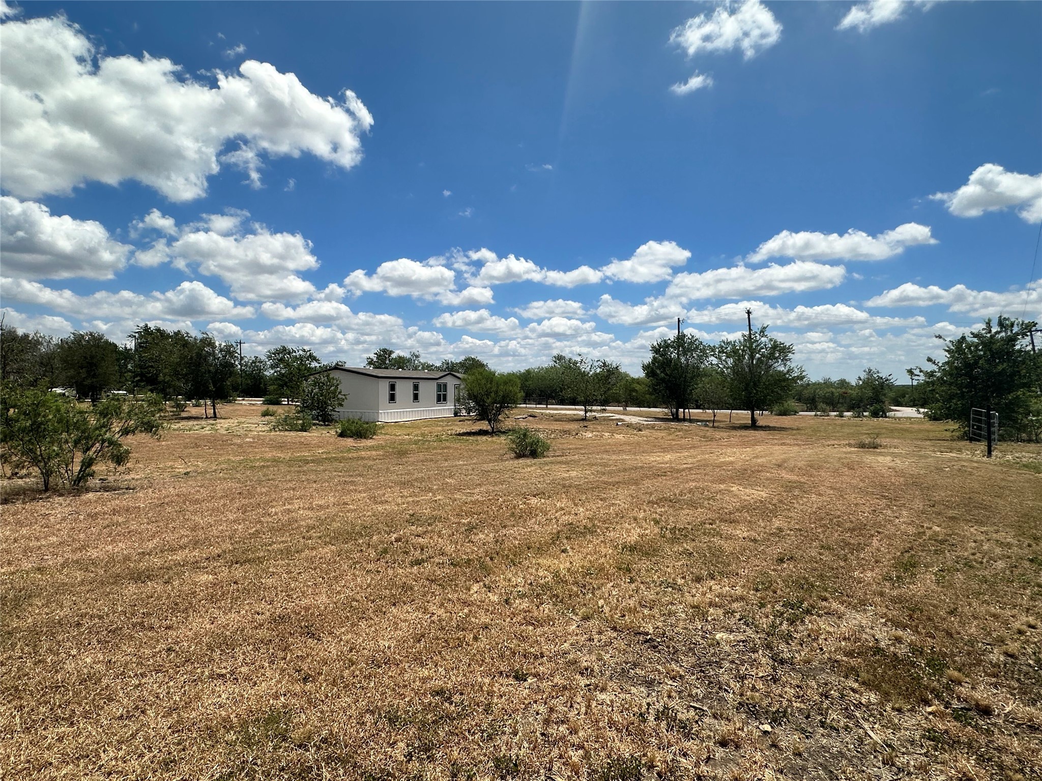 main property photo 24