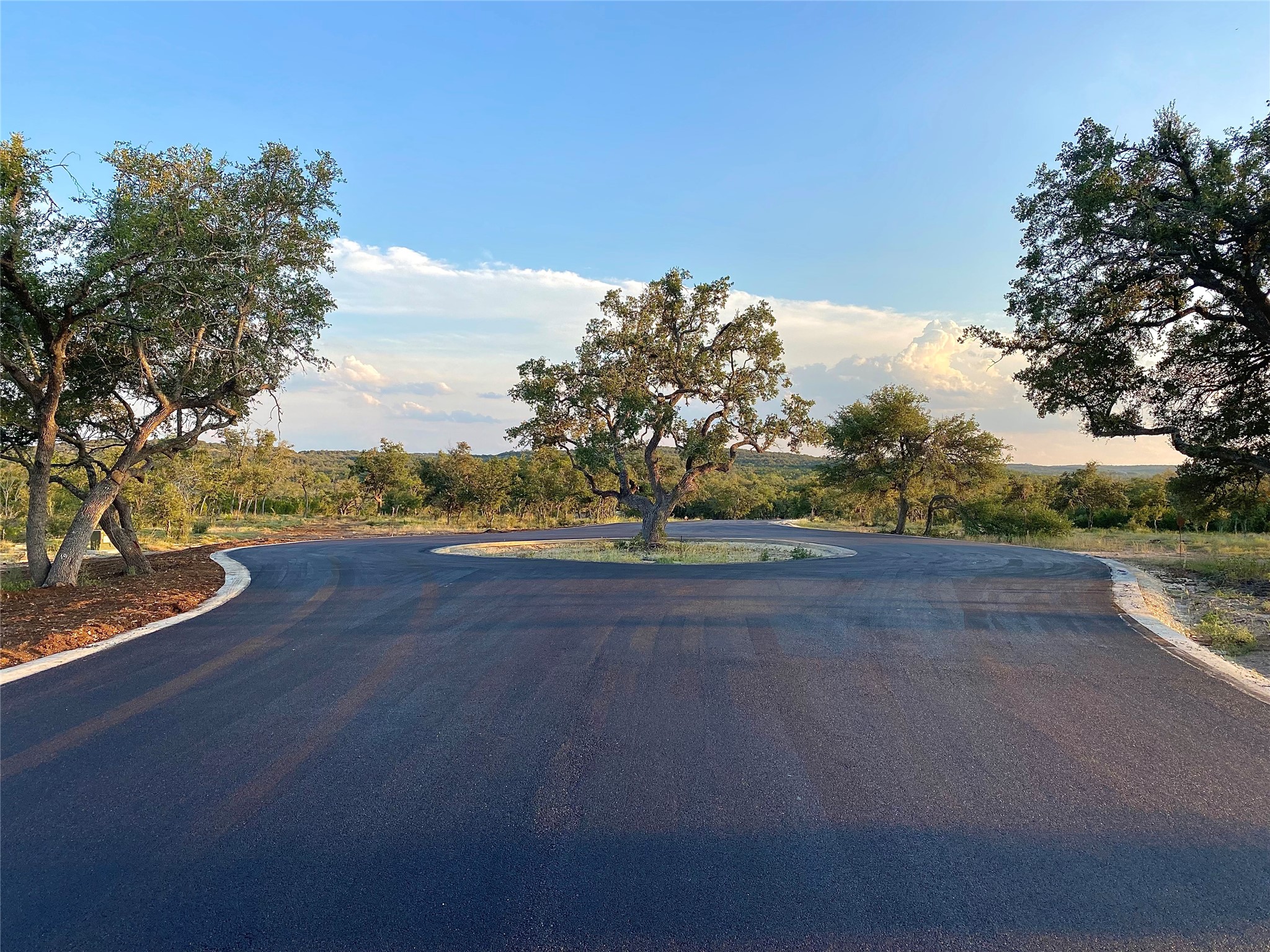 main property photo 13