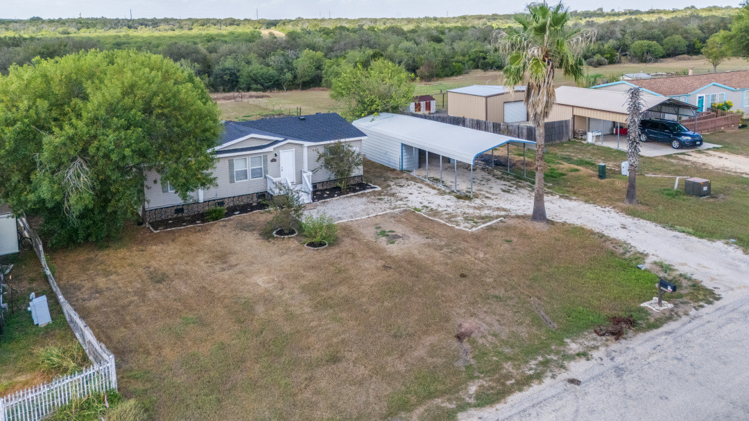 main property photo 25