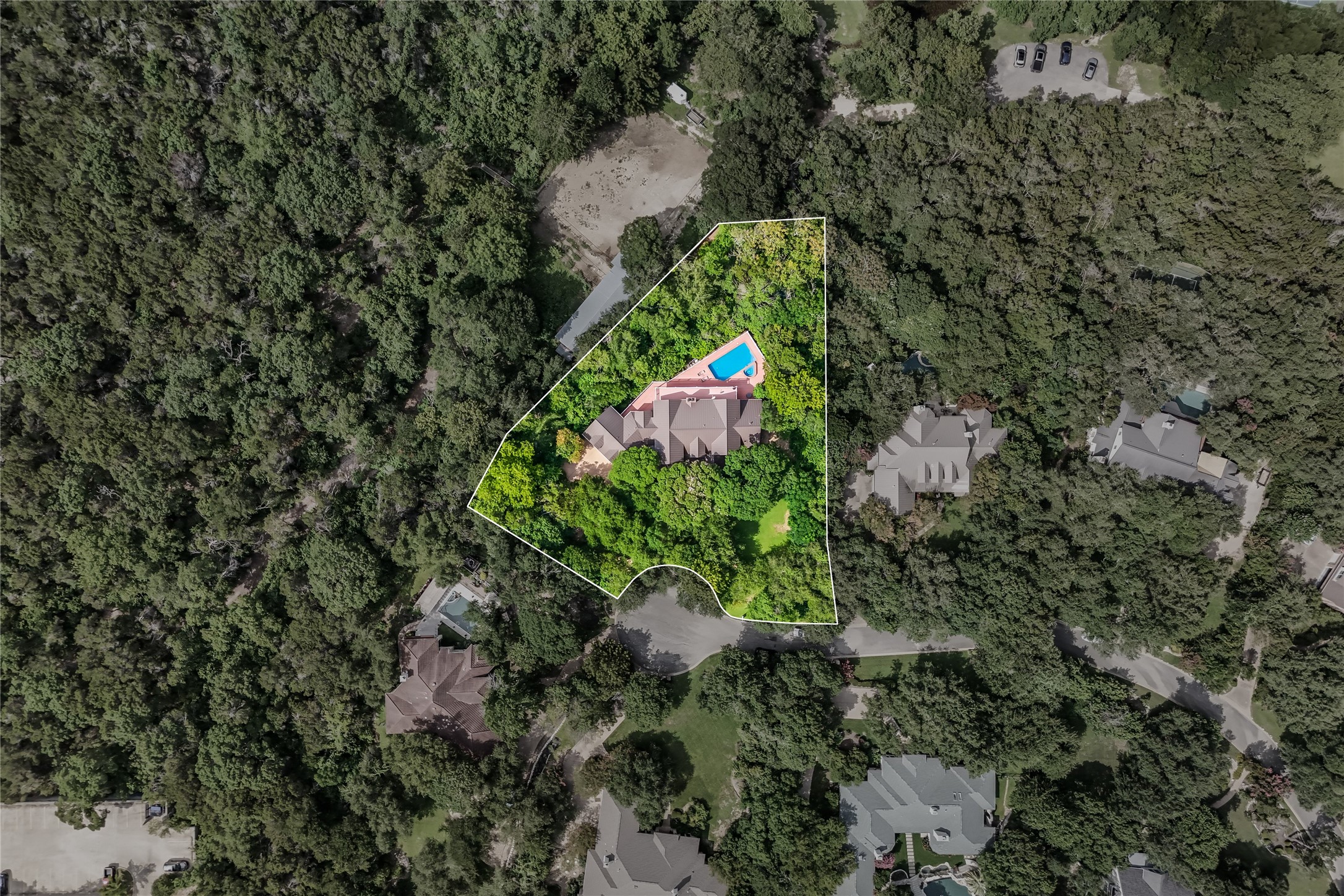main property photo 36