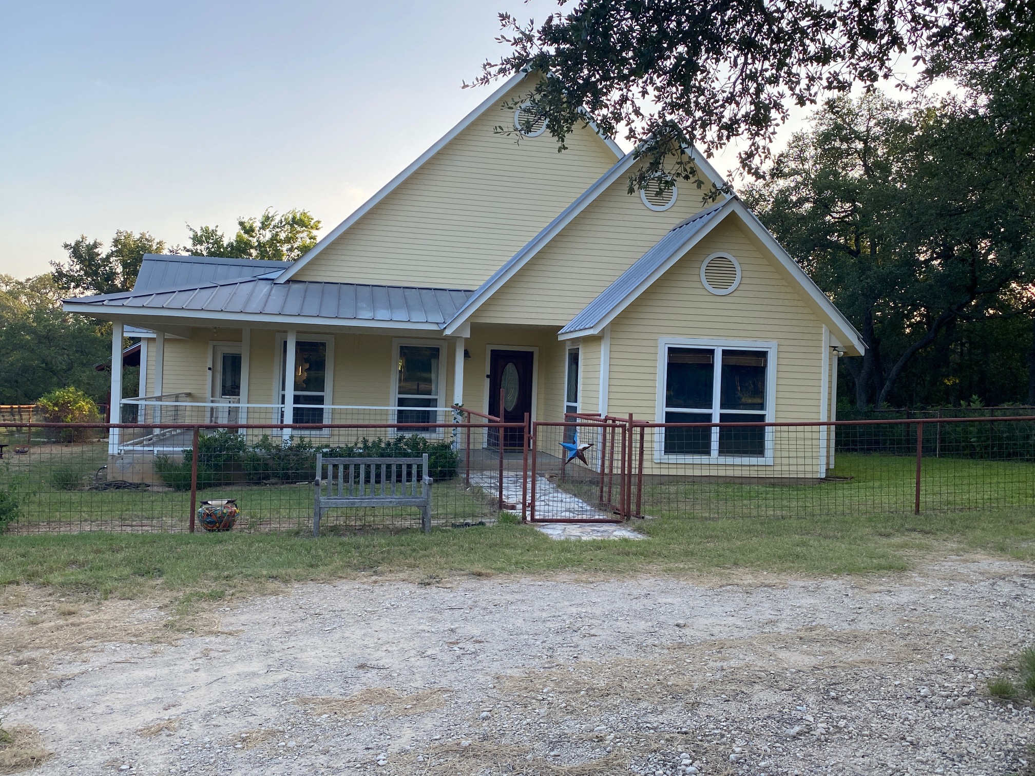 main property photo 1