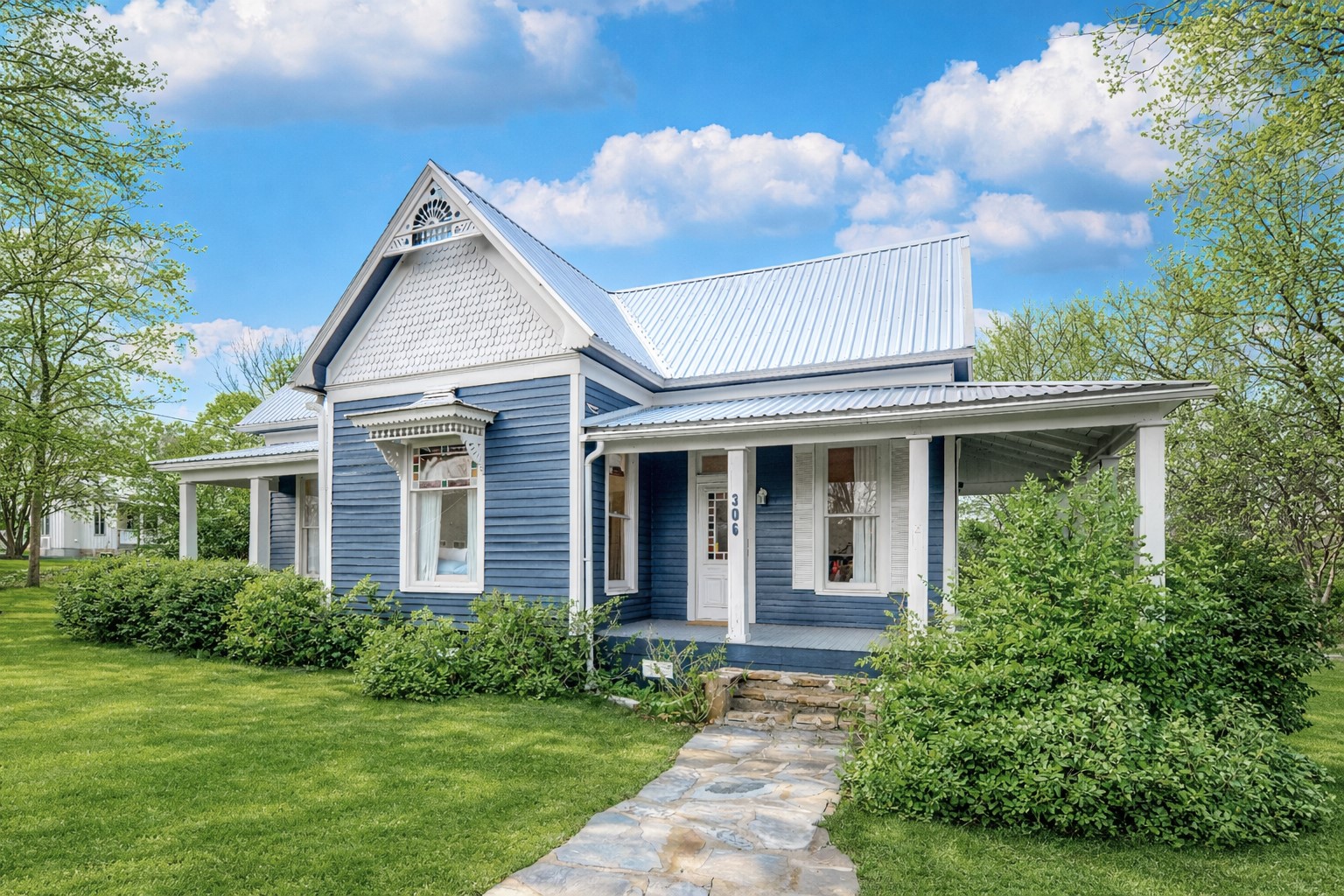 main property photo 3