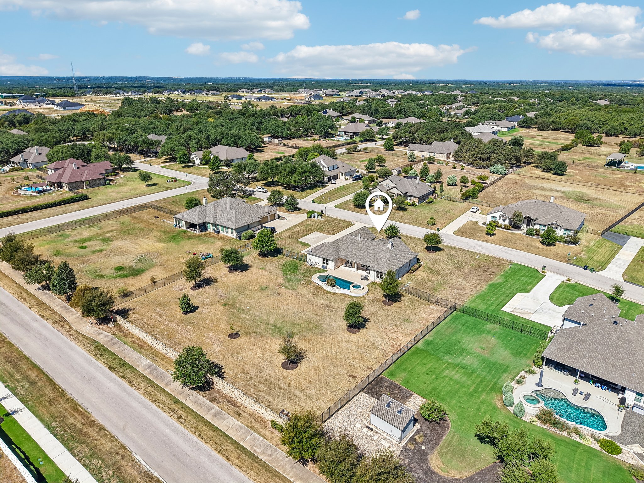 main property photo 36