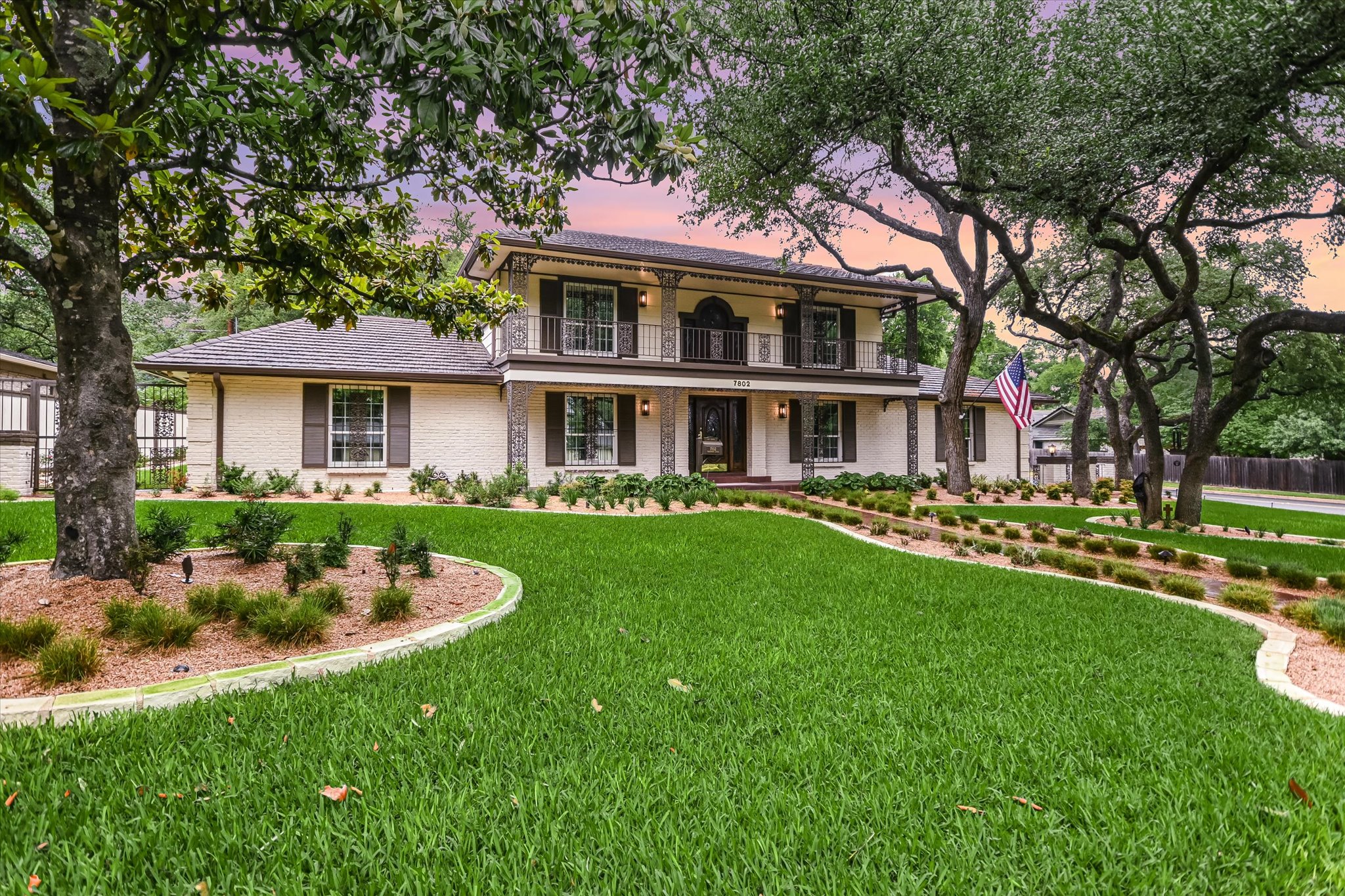 main property photo 2