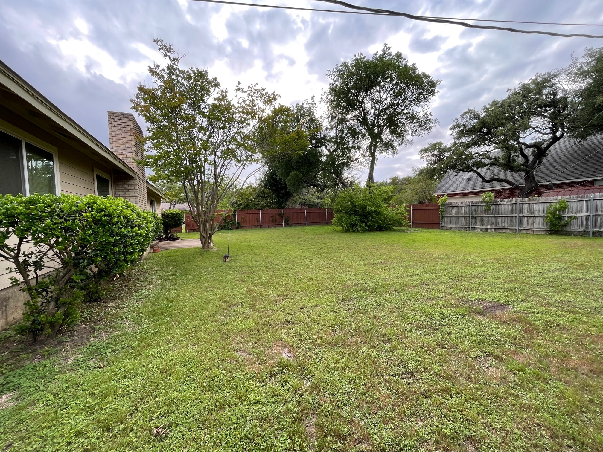 main property photo 3