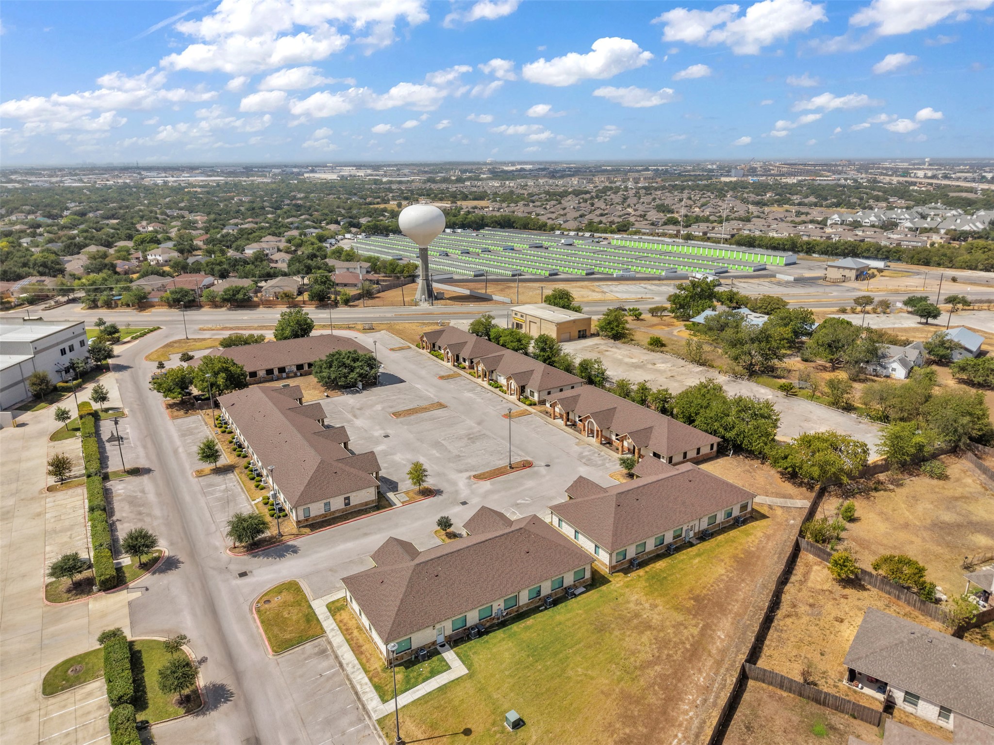 main property photo 18