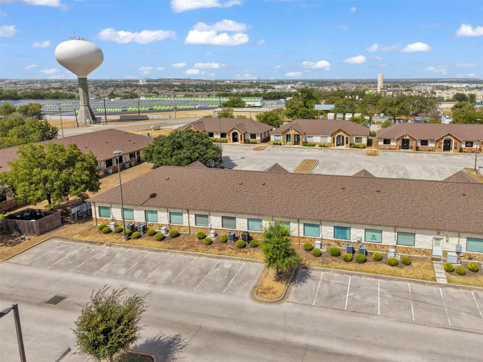 main property photo 19