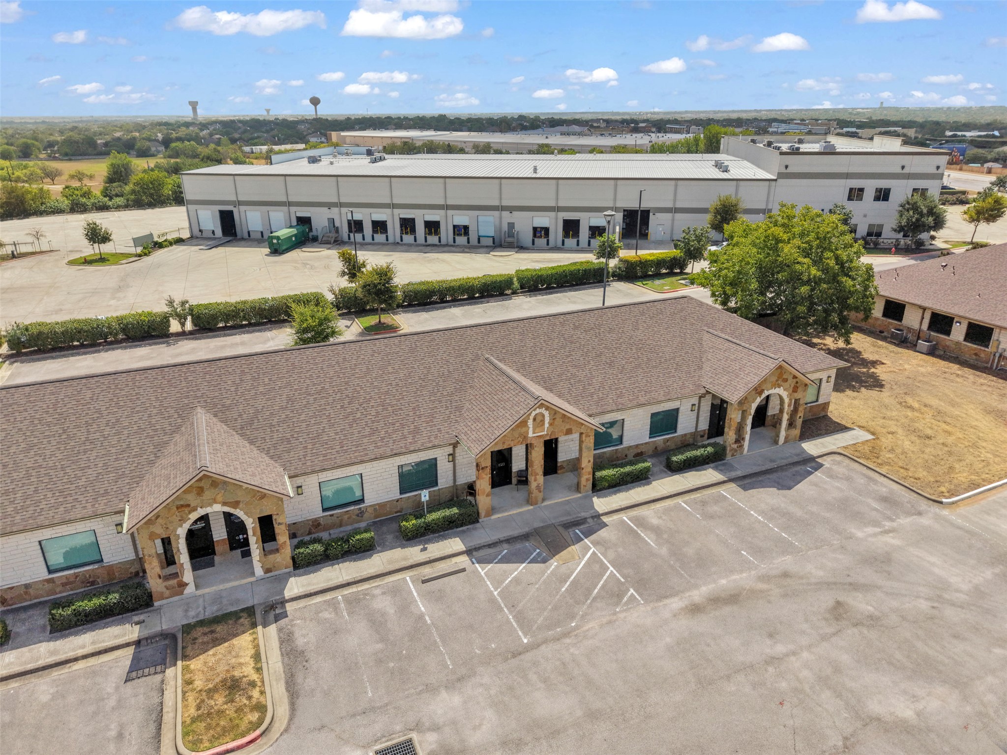 main property photo 20