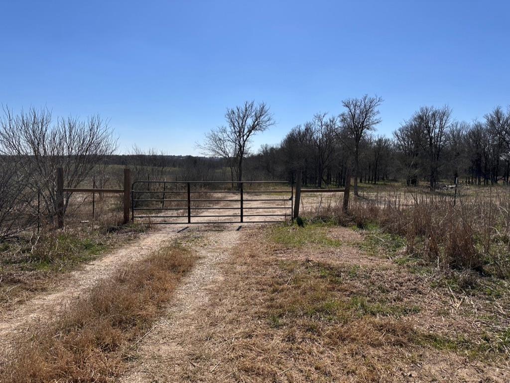 main property photo 9